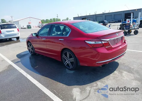 2016 Honda Accord Sport z USA, uszkodzony, nr VIN 1HGCR2F57GA067038